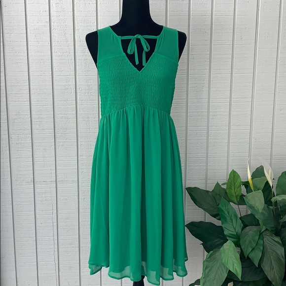 torrid Dresses & Skirts - Torrid Chiffon Dress